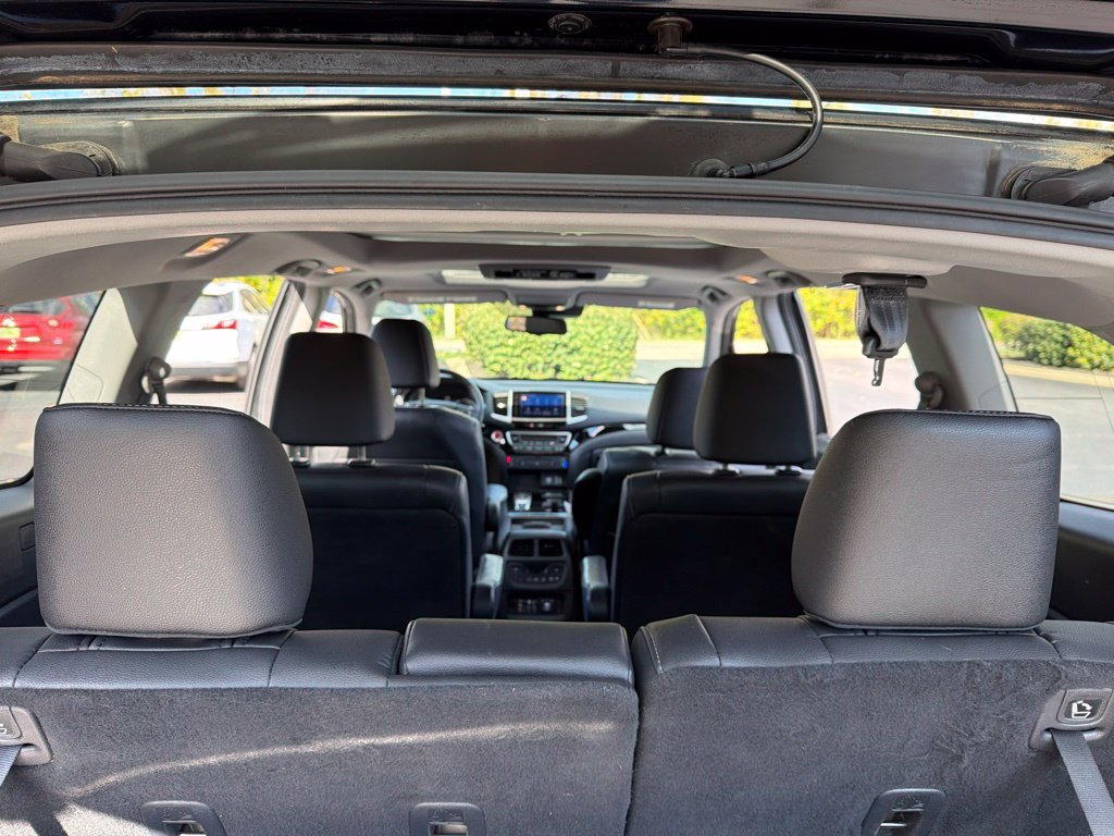 Used 2017 Honda Pilot Elite image 38