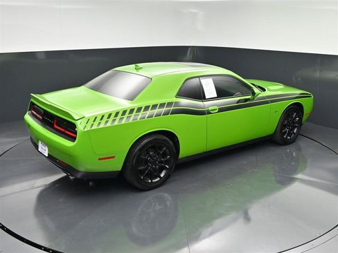 Used 2017 Dodge Challenger GT w/ GT Interior Package AWD/4WD image 22