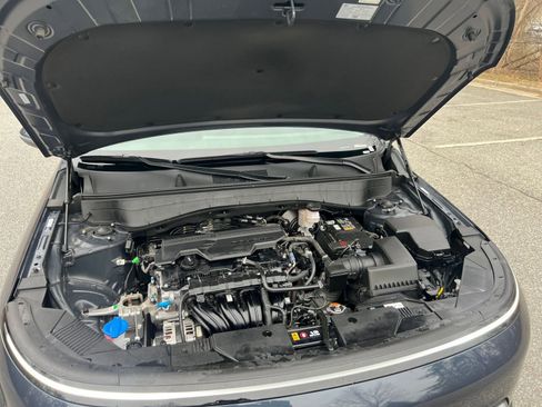 Used 2025 Hyundai Kona SEL image 27