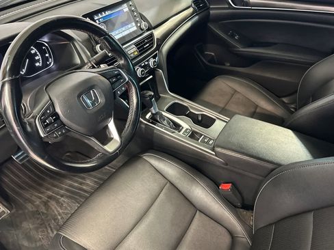 Used 2020 Honda Accord Sport image 14