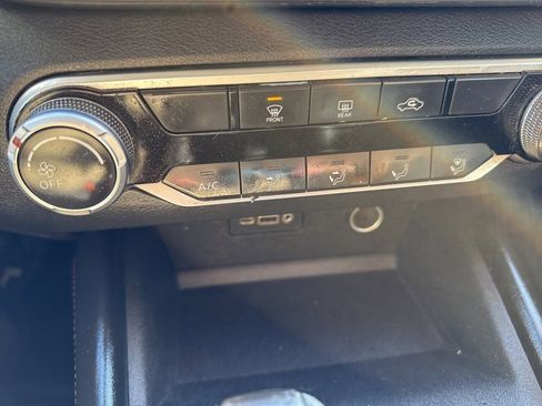 Used 2020 Nissan Altima 2.5 SR image 10