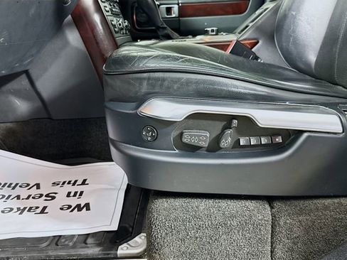 Used 2007 Land Rover Range Rover HSE image 20