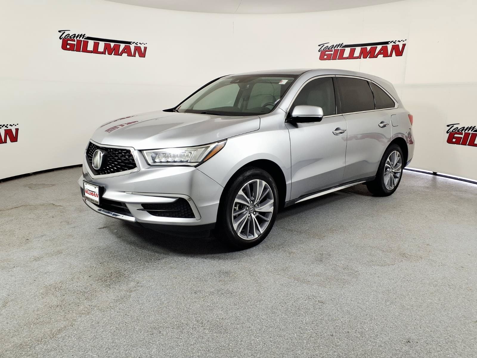 Used 2017 Acura MDX w/ Technology Package FWD image 3