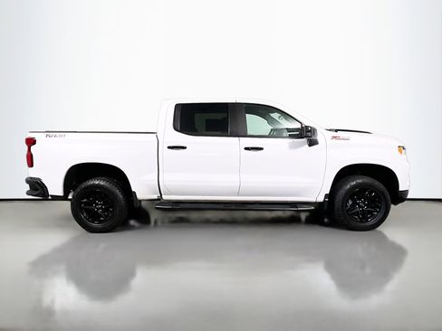 Used 2023 Chevrolet Silverado 1500 LT Trail Boss w/ Protection Package image 3
