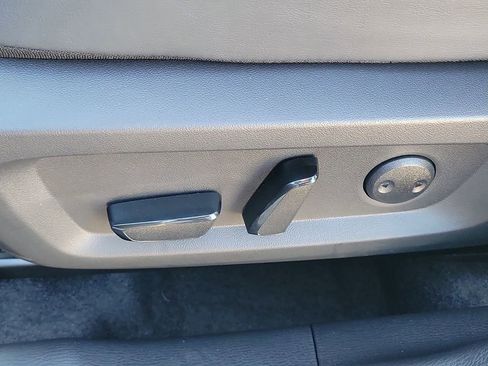 New 2026 Mitsubishi Outlander SE image 19