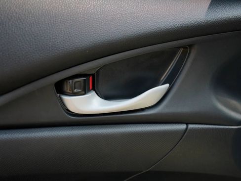 Used 2020 Honda Civic Sport image 19