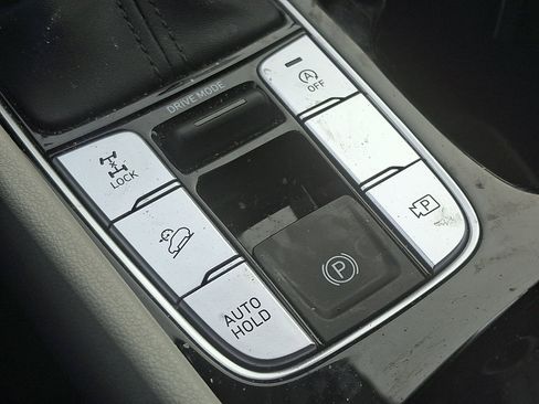 Used 2024 Hyundai Tucson SE image 23