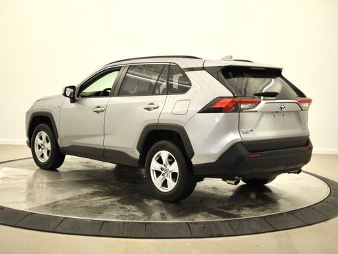 Used 2021 Toyota RAV4 AWD Hybrid image 5