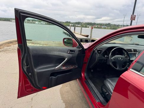 Used 2007 Lexus IS 250 AWD image 10