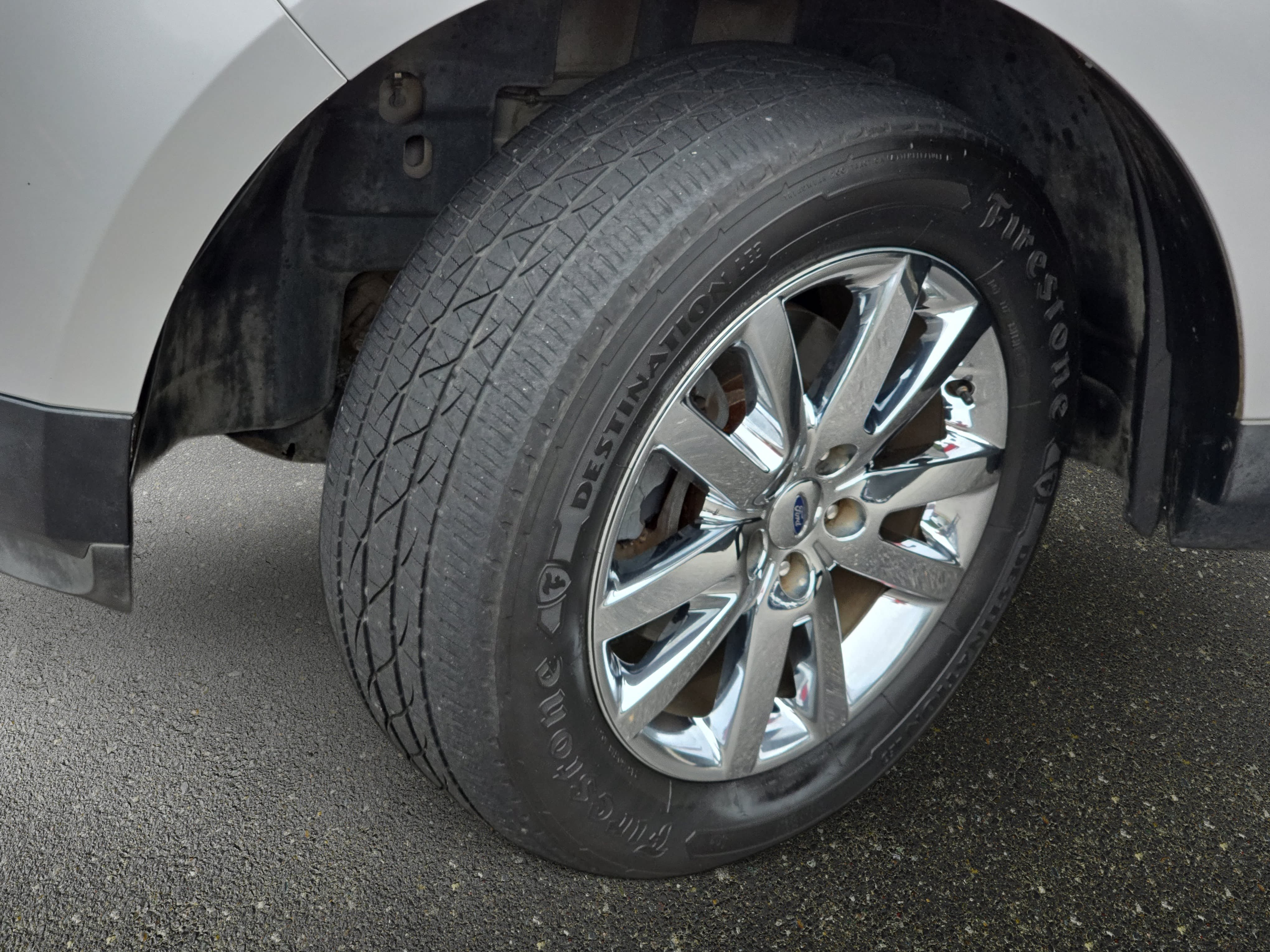 Used 2013 Ford Edge SEL AWD/4WD image 32