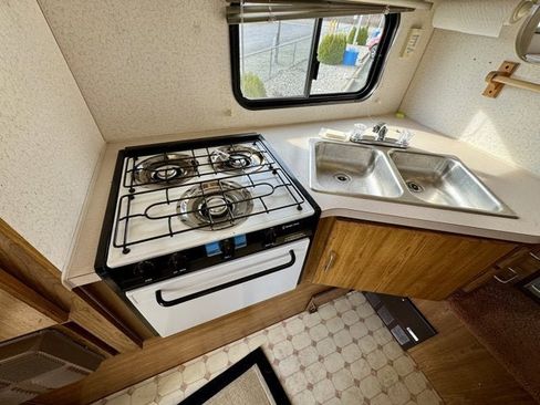 Used 2005 Ford F250 XLT image 30