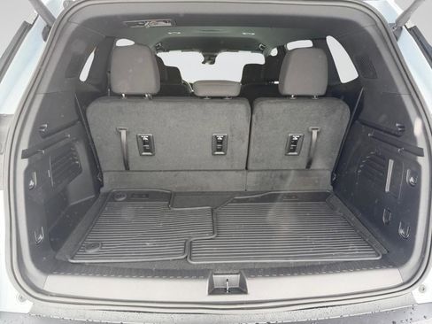 New 2026 GMC Acadia Elevation w/ LPO, All-Weather Package image 19