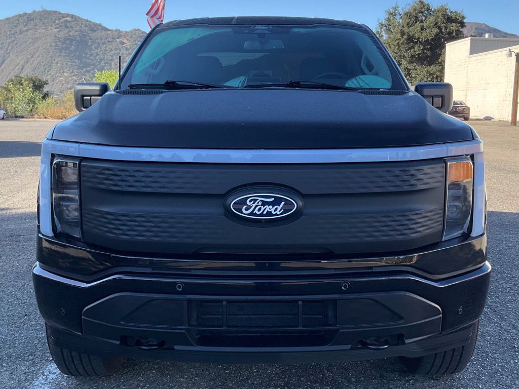 Certified 2025 Ford F150 Lightning Flash AWD/4WD image 59