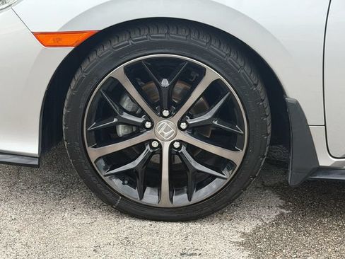 Used 2021 Honda Civic Sport image 11