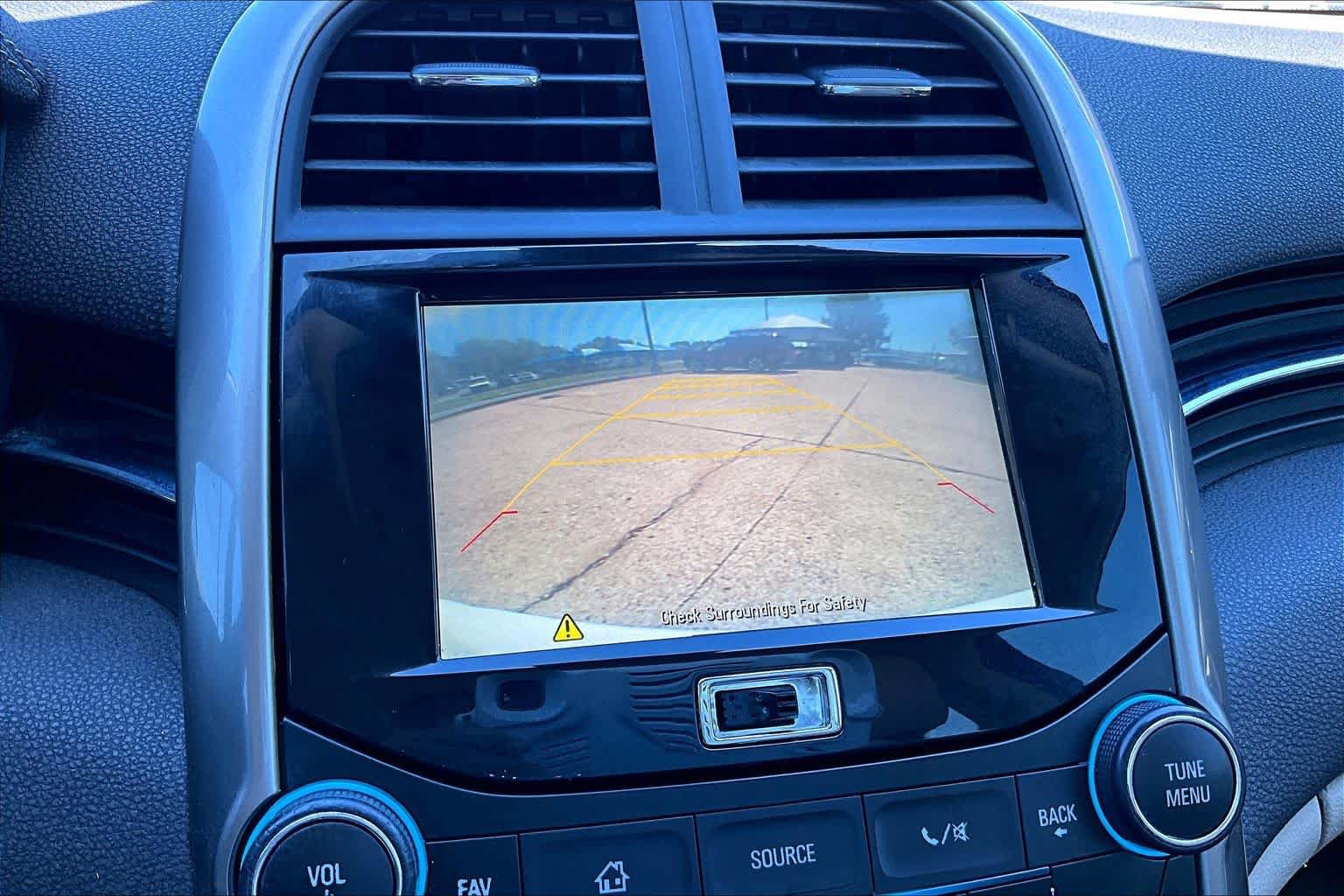 Used 2015 Chevrolet Malibu LT w/ Leather Package FWD image 26