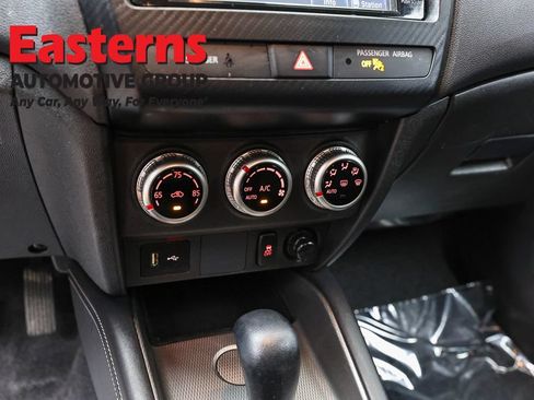 Used 2021 Mitsubishi Outlander Sport ES FWD image 19