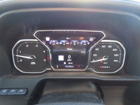 Used 2021 GMC Sierra 2500 AT4 w/ AT4 Premium Plus Package image 16