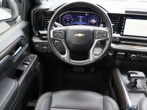 Certified 2023 Chevrolet Silverado 1500 LTZ w/ LTZ Premium Package AWD/4WD image 25