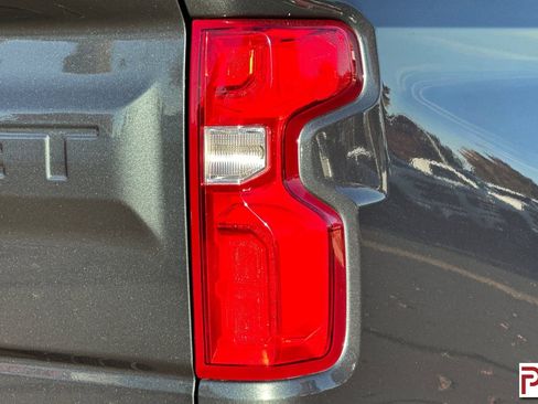 Certified 2019 Chevrolet Silverado 1500 LTZ w/ LTZ Plus Package image 33