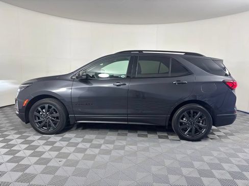 Used 2023 Chevrolet Equinox RS AWD/4WD image 46