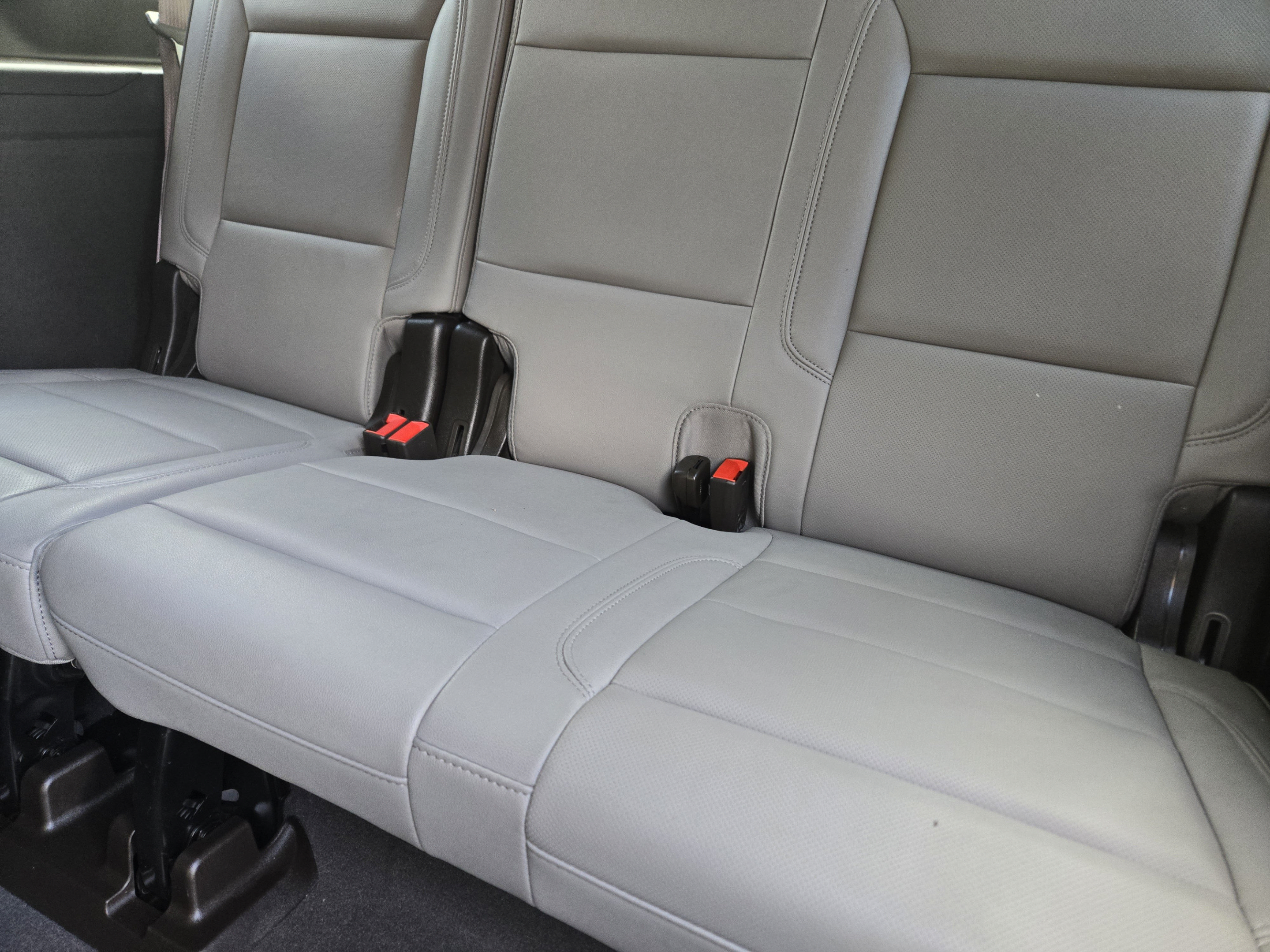 Used 2024 GMC Yukon XL SLT w/ SLT Premium Package AWD/4WD image 41