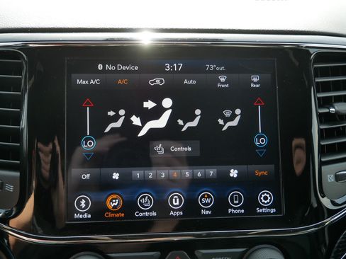 Used 2020 Jeep Grand Cherokee High Altitude AWD/4WD image 22