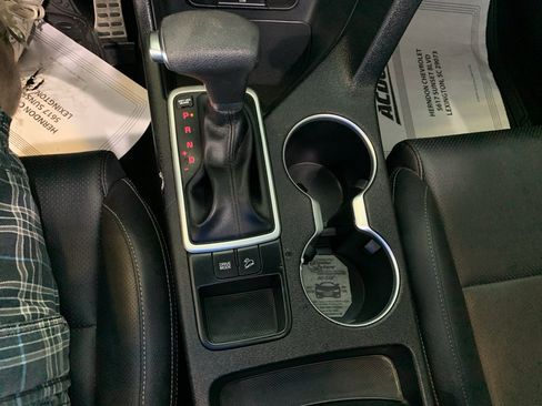 Used 2021 Kia Sportage S FWD image 22
