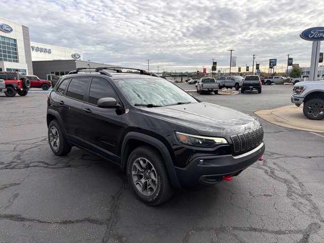 Used 2021 Jeep Cherokee Trailhawk AWD/4WD image 1