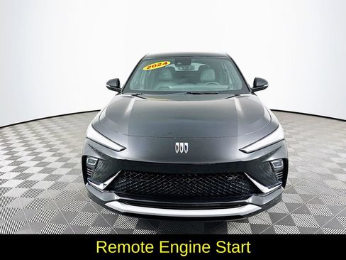 Used 2024 Buick Envista Sport Touring w/ Convenience I Package image 4