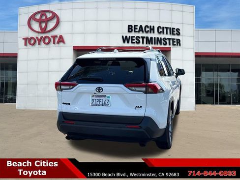Certified 2025 Toyota RAV4 XLE AWD/4WD image 11