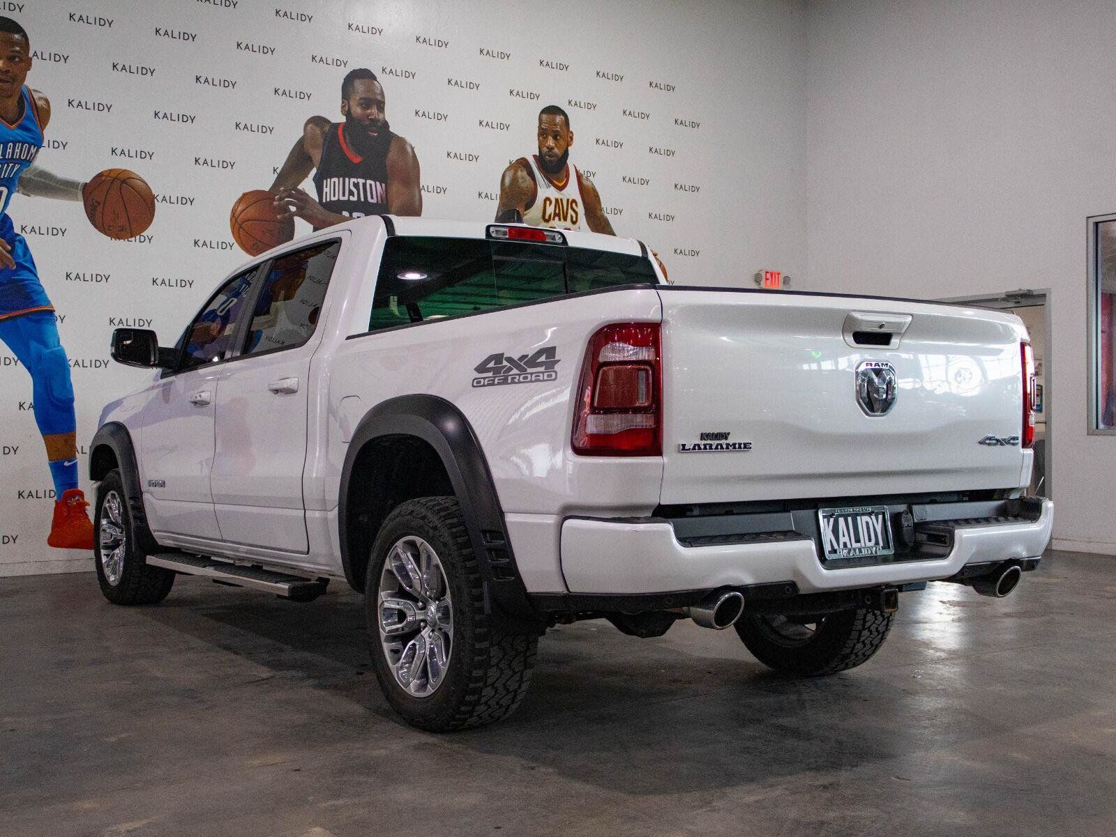 Used 2019 RAM 1500 Laramie w/ Sport Appearance Package AWD/4WD image 21