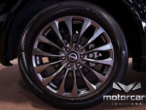 Used 2021 Nissan Armada Platinum w/ Captain's Chairs Package image 18