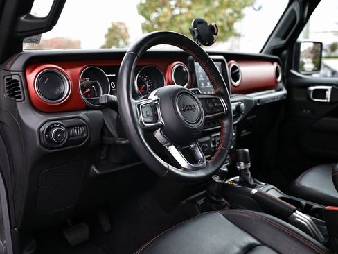 Used 2021 Jeep Wrangler Unlimited Rubicon w/ Dual Top Group image 19