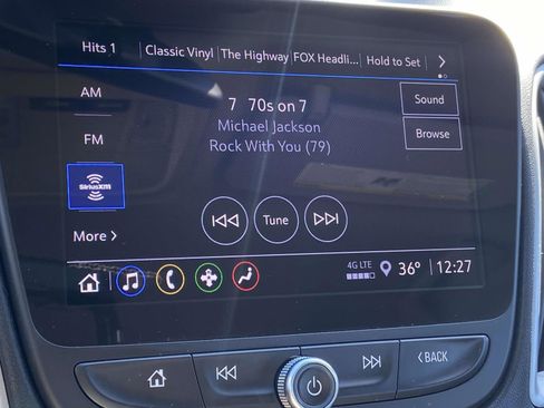 Used 2024 Chevrolet Malibu LT image 16