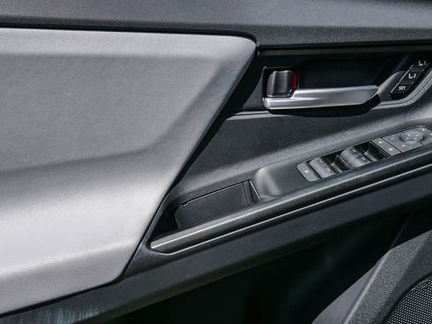 New 2026 Subaru Uncharted AWD image 19