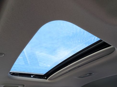 New 2026 Hyundai Venue SEL image 19