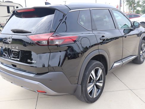 Used 2023 Nissan Rogue SL w/ SL Premium Package AWD/4WD image 6