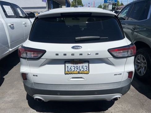 Used 2022 Ford Escape SE AWD/4WD image 11