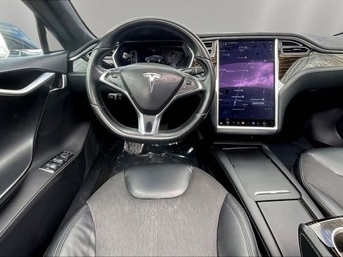 Used 2016 Tesla Model S 60 image 8