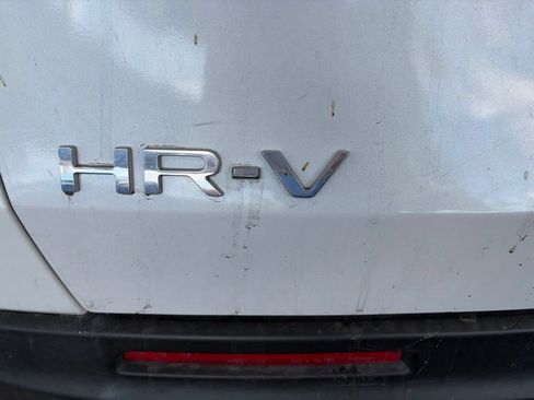 Used 2024 Honda HR-V LX image 21