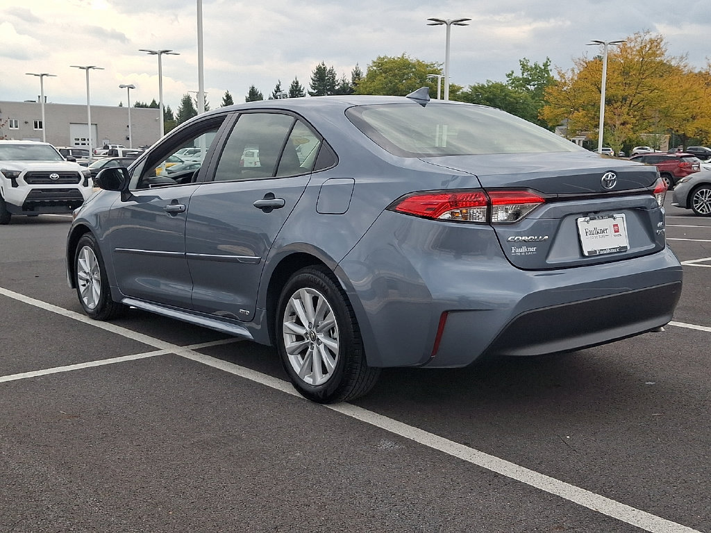 Certified 2026 Toyota Corolla LE w/ LE Premium Package AWD/4WD image 4