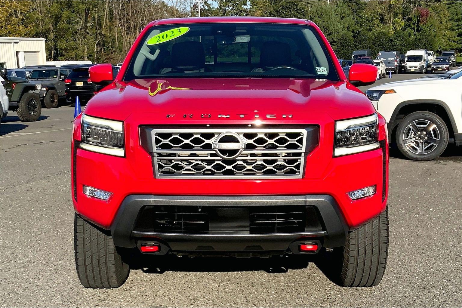 Used 2023 Nissan Frontier SV w/ SV Premium Package AWD/4WD image 3