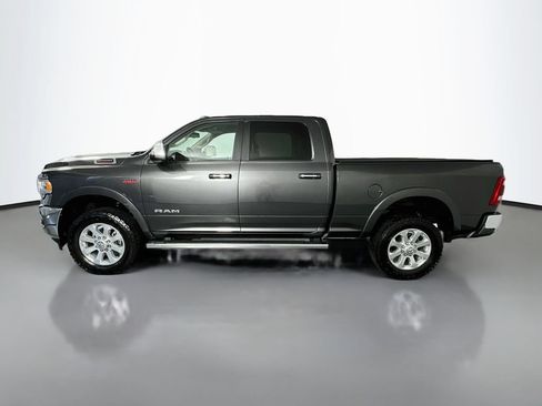 Used 2022 RAM 2500 Laramie AWD/4WD image 4