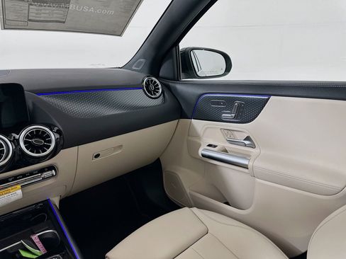 New 2026 Mercedes-Benz GLA 250 image 24