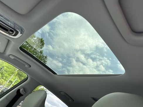 New 2026 Hyundai Kona Limited FWD image 32