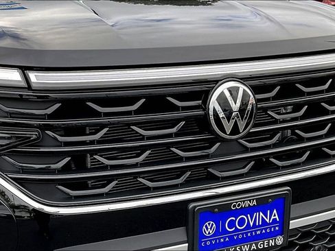 New 2026 Volkswagen Atlas Cross Sport SE image 32