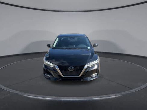 Used 2023 Nissan Sentra SR w/ Electronics Package FWD image 3