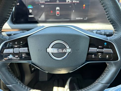 Used 2023 Nissan Ariya FWD image 23
