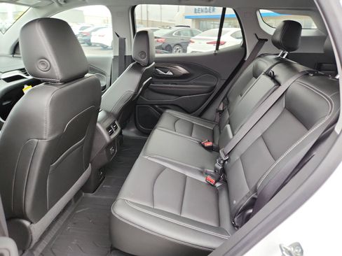 New 2024 GMC Terrain SLT w/ Elevation Edition image 10