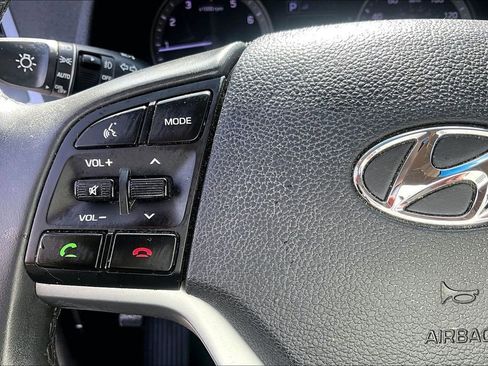 Used 2017 Hyundai Tucson Limited image 26